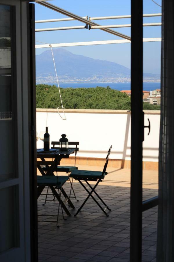 Апартаменти Casa Bice Amazing View Of Vesuvius Сорренто Екстер'єр фото